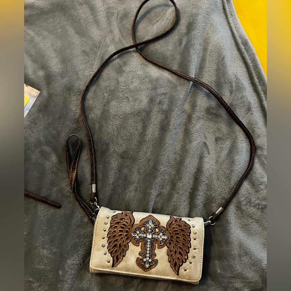 Crossbody bag EUC